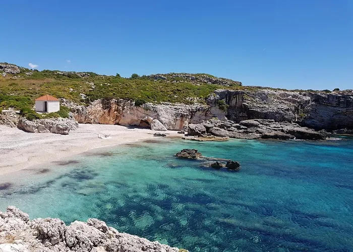 Villeta Nikol Lixouri