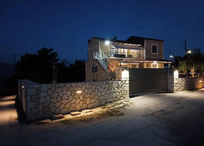 Villeta Nikol * Lixouri